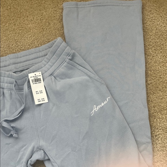 Hollister Light Blue Track Pants - Picture 3 of 4